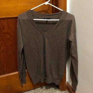Gap sweater
